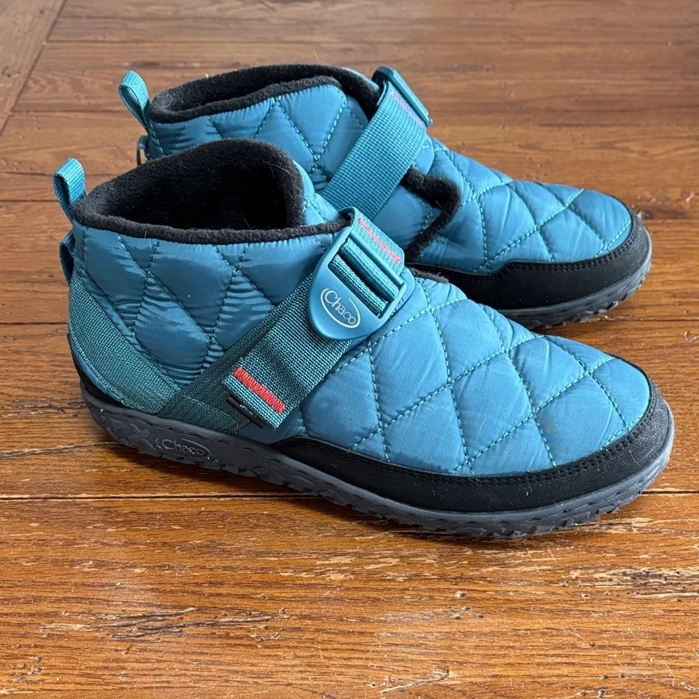 Chaco Ramble Puff Boots Women’s Blue JCH108894 Bootie Slipper EUC Size 8.5
